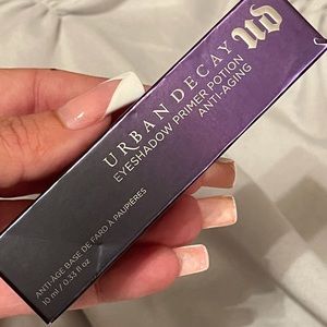 Urban Decay Original Eyeshadow Primer Potion